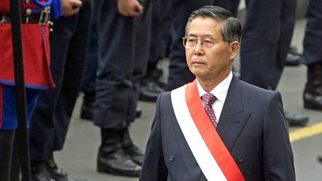 Помилка президента. Як реформа конституції і & quot; обнулення & quot; не допомогли перуанському диктатору Фухіморі