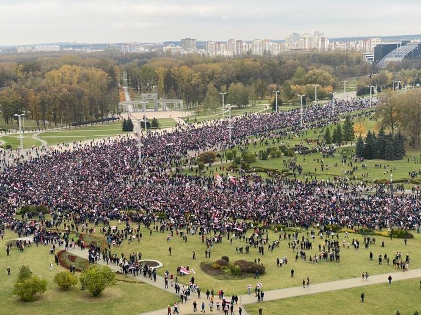 В останній день «народного ультиматуму» в Мінську на вулиці вийшли понад 100 тисяч людей