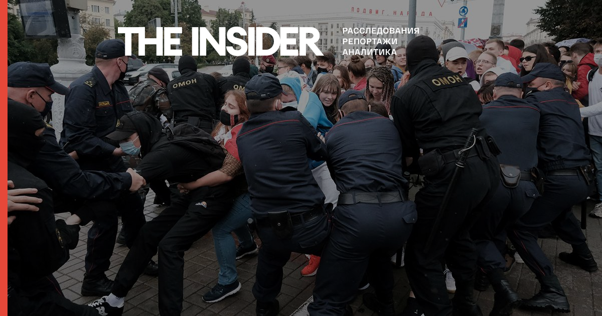 У центрі Мінська силовики жорстко розганяють протестувальників