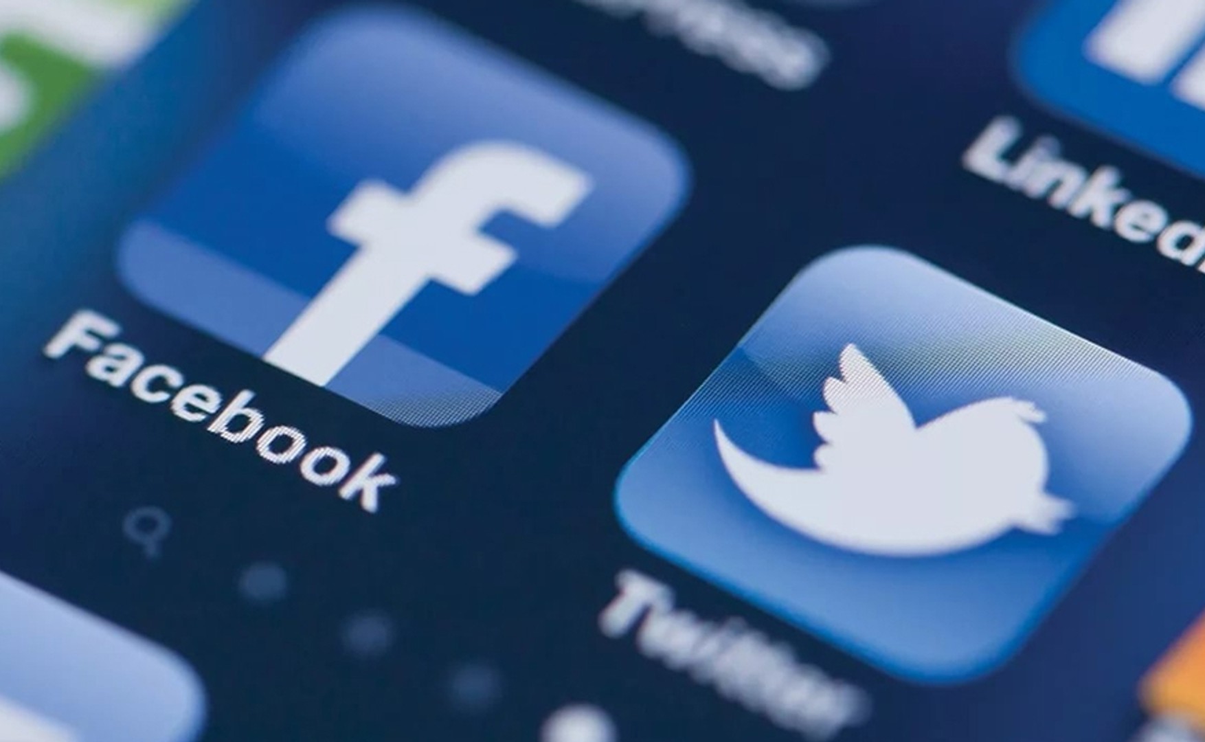 Twitter і Facebook заборонили ділитися посиланням на статтю New York Post про передбачувані контактах Джо Байдена з українською компанією Burisma