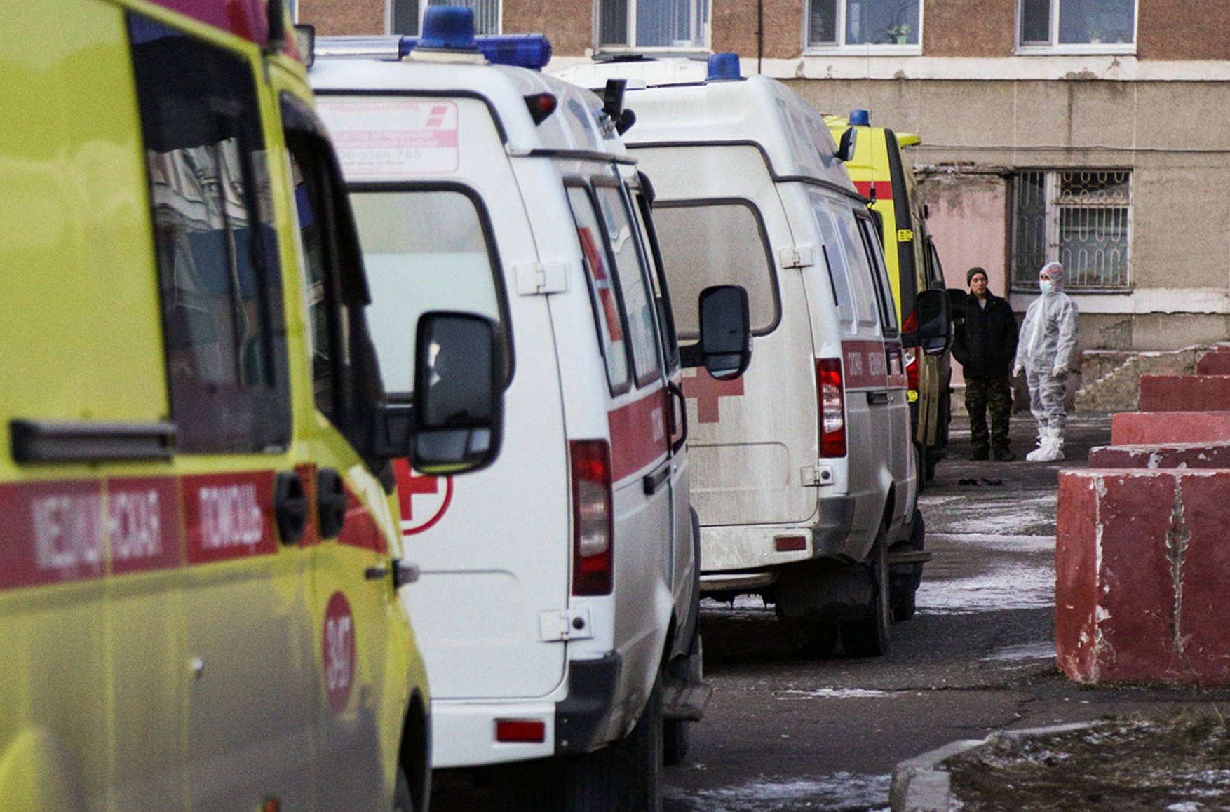 Міністр охорони здоров'я Омської області звільнено після інциденту з чергою швидких