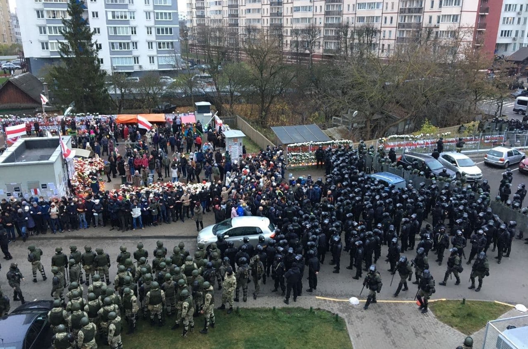 На акціях по всій Білорусі затримали як мінімум 350 осіб