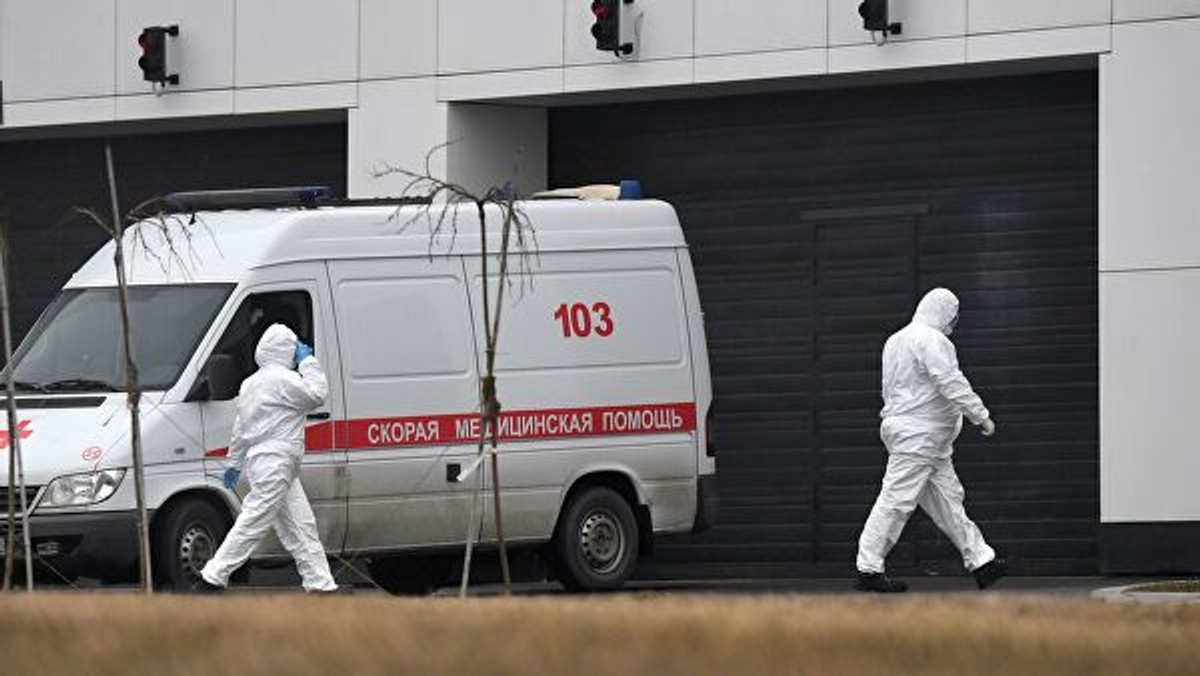 Оперштаба: У Росії виявлено 21 983 нові випадки коронавируса. 5974 хворих в Москві