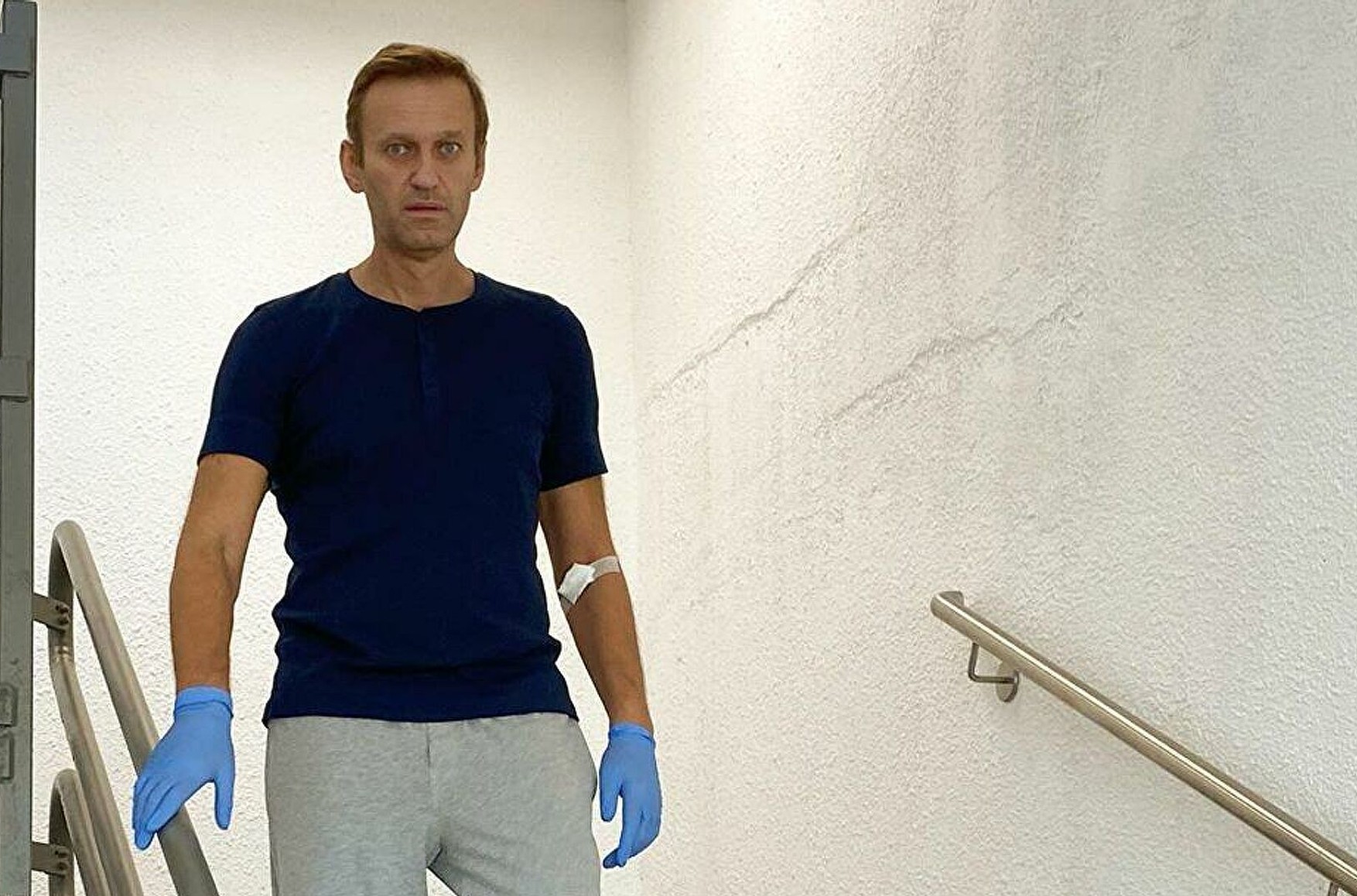 Берлінська клініка Charite опублікувала звіт про лікування Навального, підтвердивши його отруєння бойовим речовиною