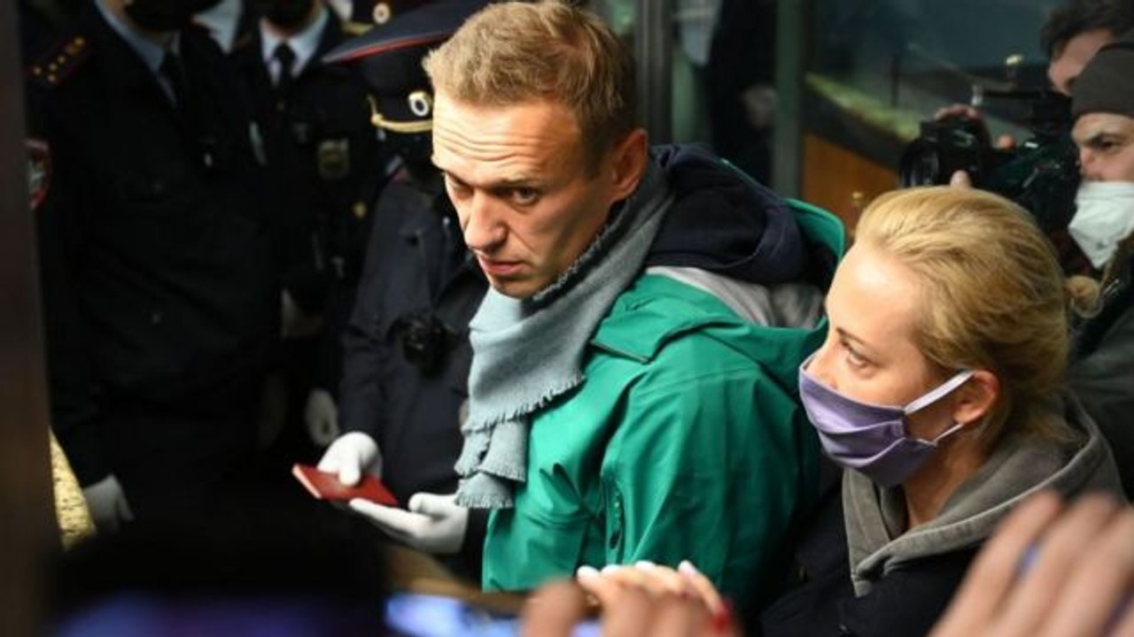 Навального взяли під варту незаконно, в кримінально-виконавчому кодексі про затримання умовно засуджених нічого не говориться