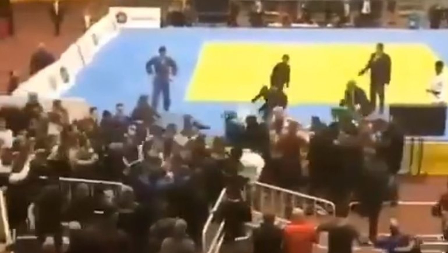 У Дагестані скасували турнір по дзюдо через масову бійку за участю глядачів і спортсменів