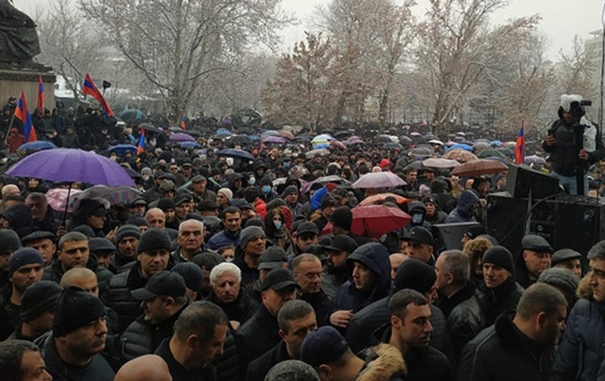 Нові протести в Вірменії. День перший