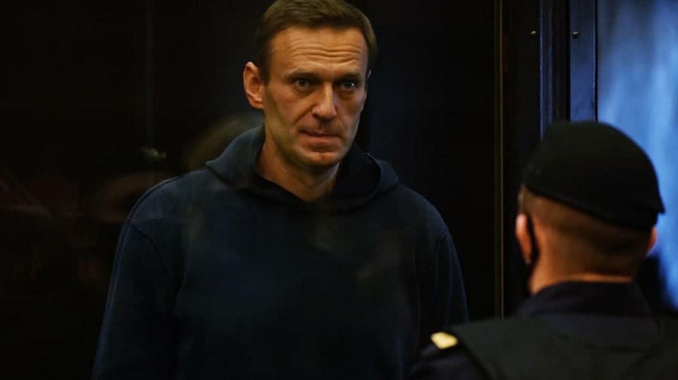 Суд над Навальним. онлайн