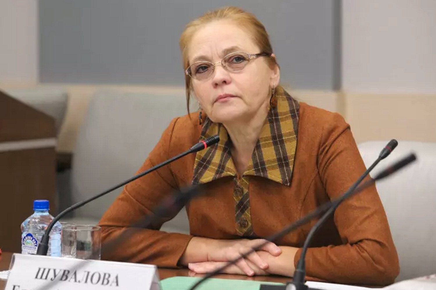 Олену Шувалову і Дмитра Локтєва виключили з фракції КПРФ в Мосміськдумі «за систематичну дискредитацію» партії