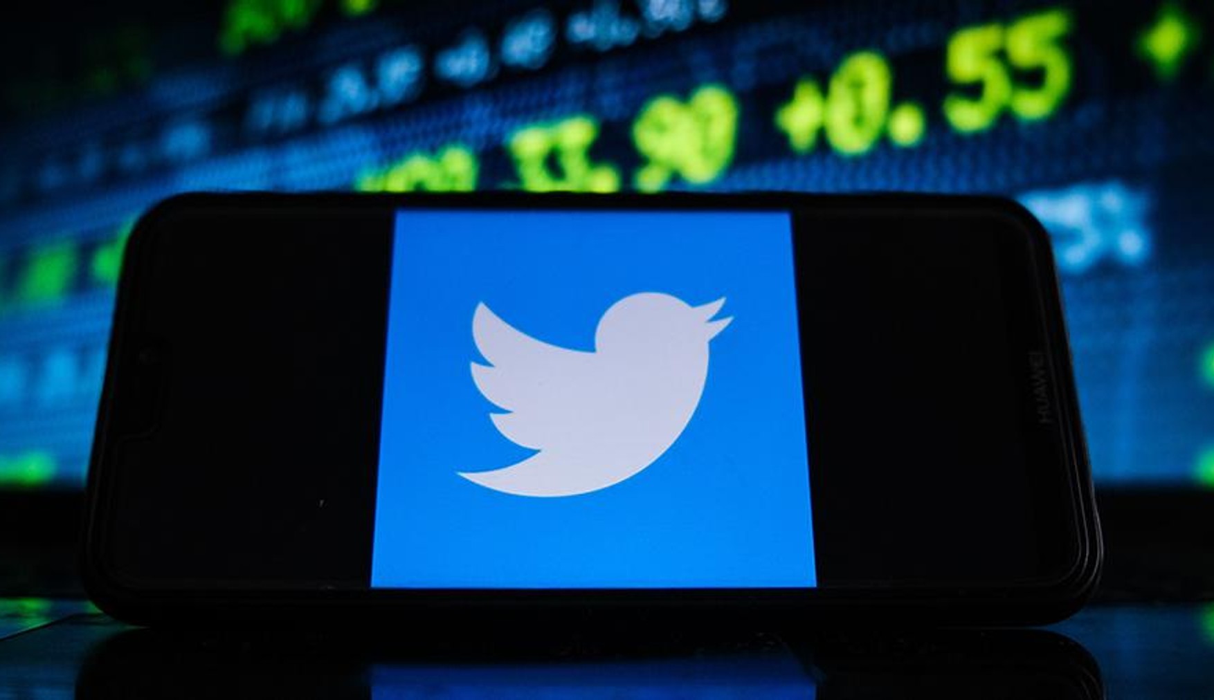Роскомнадзор звинуватив Twitter в злісному порушенні російського законодавства про боротьбу із забороненим контентом
