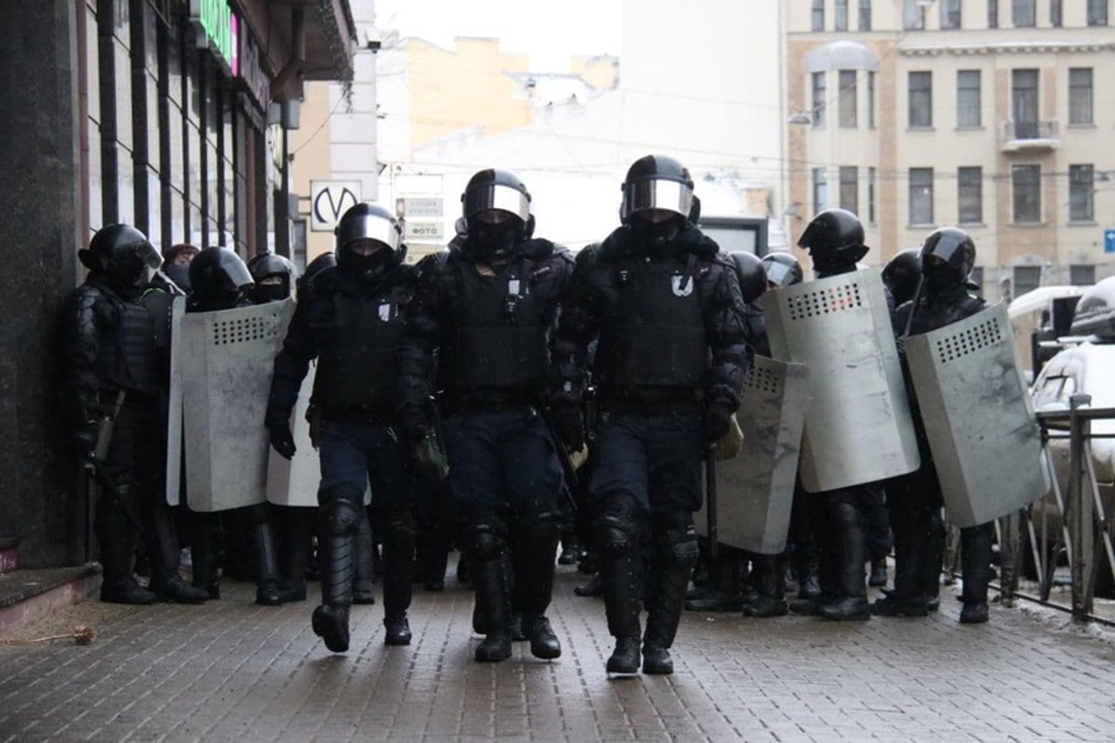 У Петербурзі поліція прийшла додому до активістці через акції 31 січня