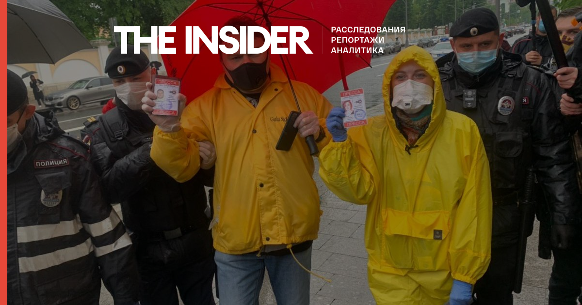 Суд визнав законним затримання журналістів Плющева і Фельгенгауер під час роботи на акції протесту в Москві