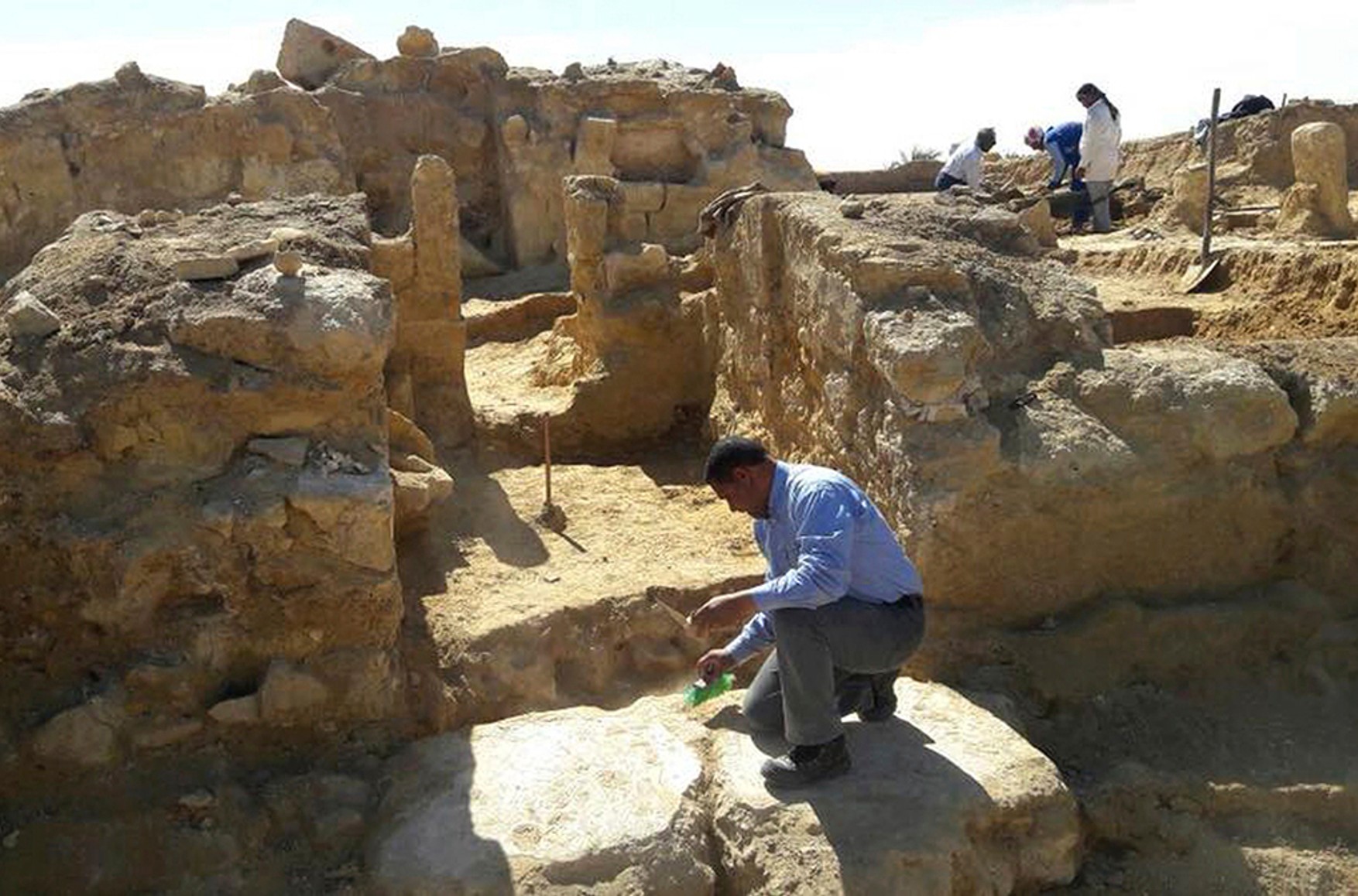 У Єгипті знайшли розвалини трьох церков, які перебували на території давнього християнського монастиря