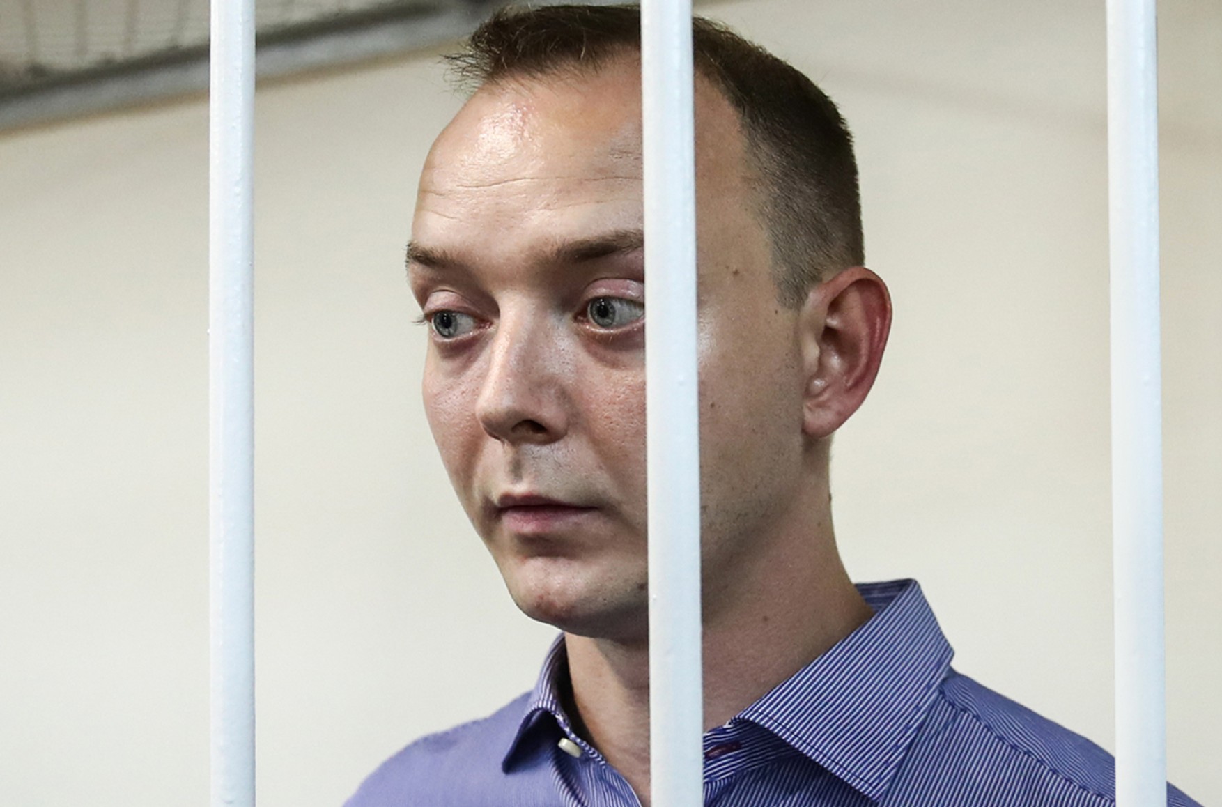 Суд продовжив до 7 травня арешт журналісту Івану Сафронову, якого звинувачують в зраді