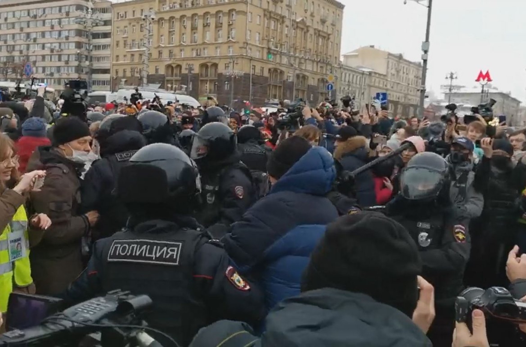 Депутат Денис Шендерович: «Поліція переслідує по Арештні статті мундепов, які допомагали затриманим на акціях 23 і 31 січня»