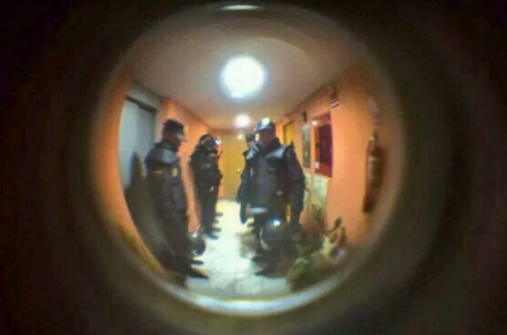 Поліцейські в Москві знову прийшли до учасників акції 21 квітня, є затримані