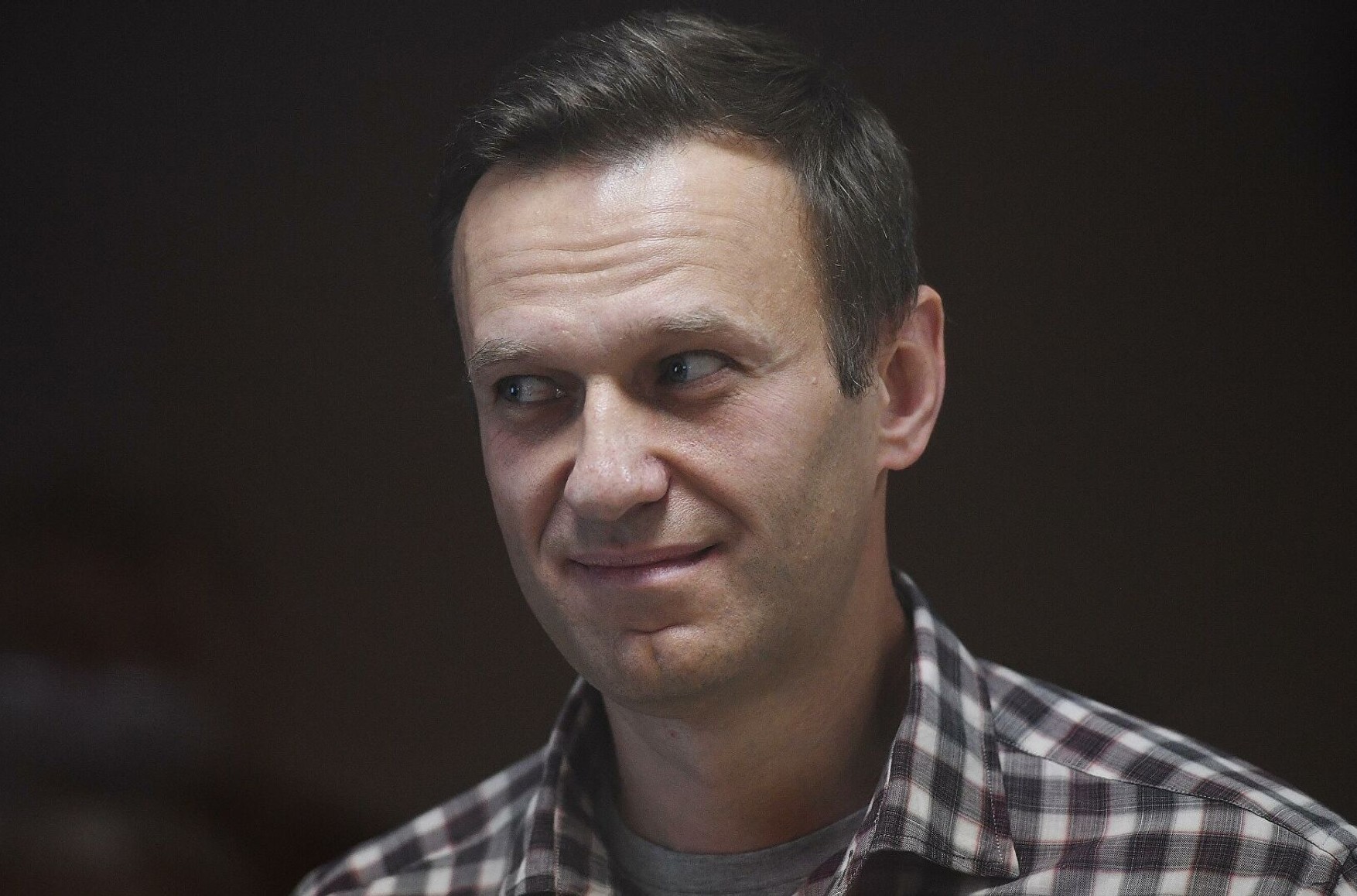 «Відкриті медіа»: ІК-2 закупила 1200 тушок курки. Навальний розповів, що в його загоні смажать курку, щоб дискредитувати його голодування
