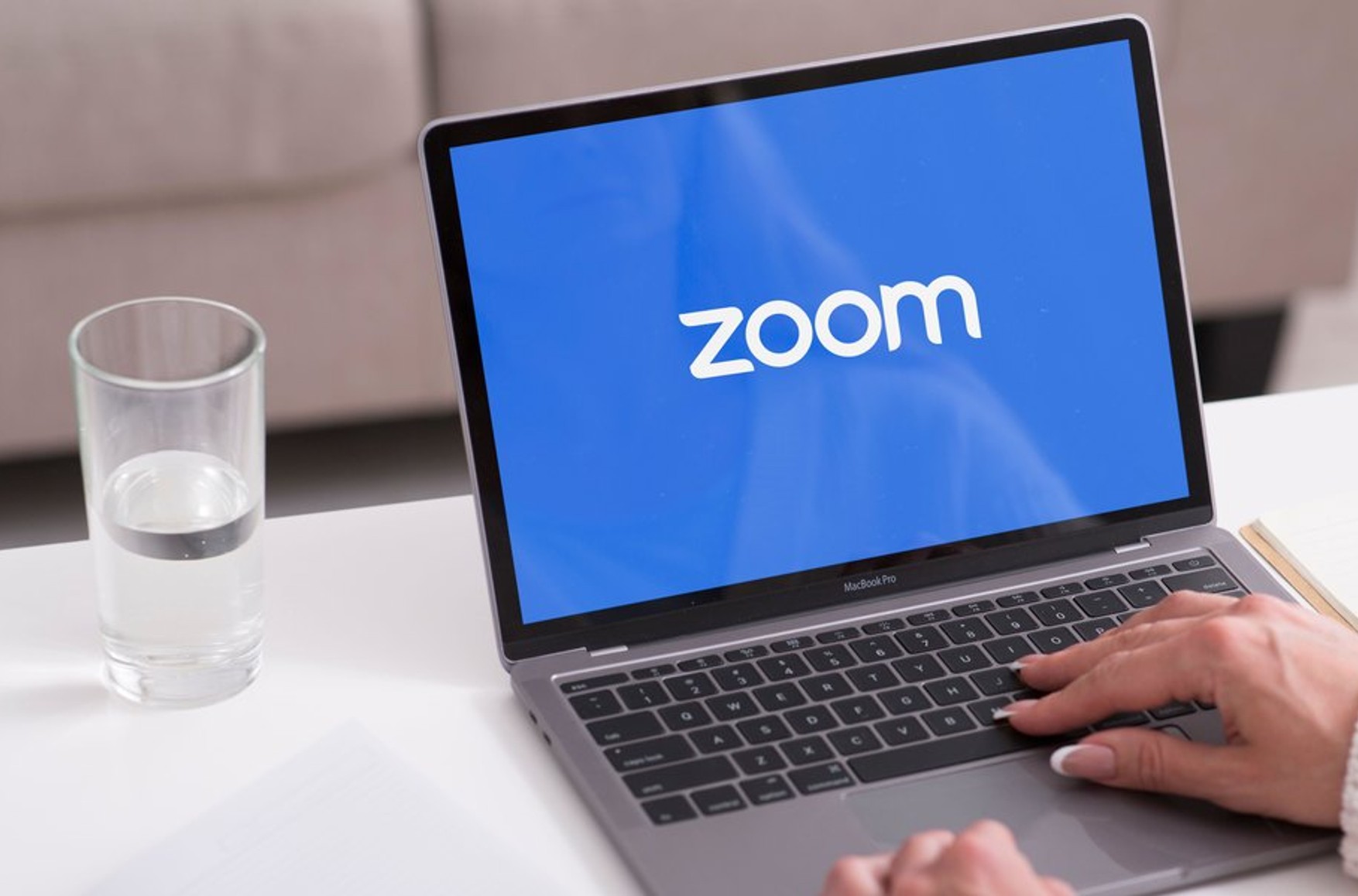 Zoom перестав продавати свою відеозв'язок російським чиновникам і держкомпаніям