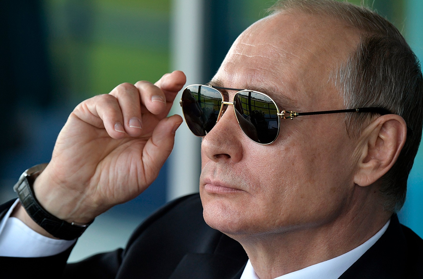 Путін, згідно з декларацією, у 2020 році заробив 10 млн рублів. Список його майна не змінився