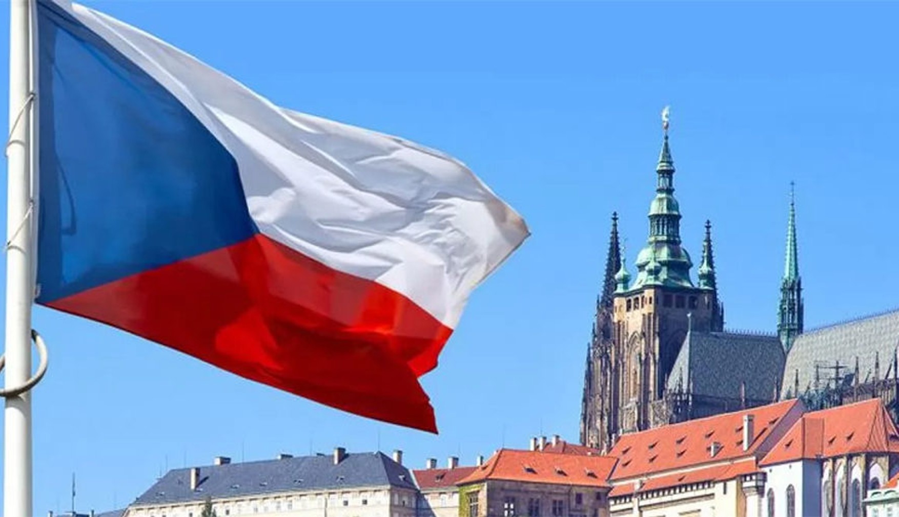 МЗС Чехії: у посольствах в Москві і Празі залишаться по 32 співробітника