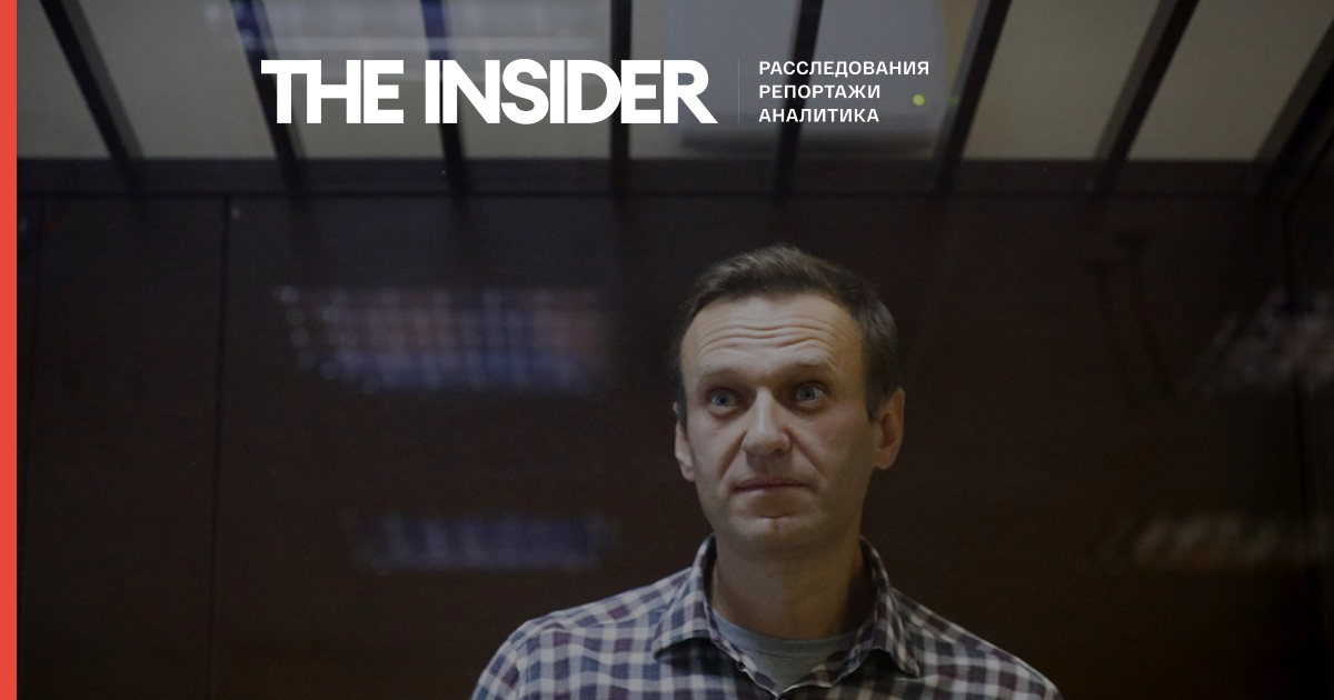 «У нього дуже сильний кашель, температура, він виснажений», - адвокат розповіла про стан Навального