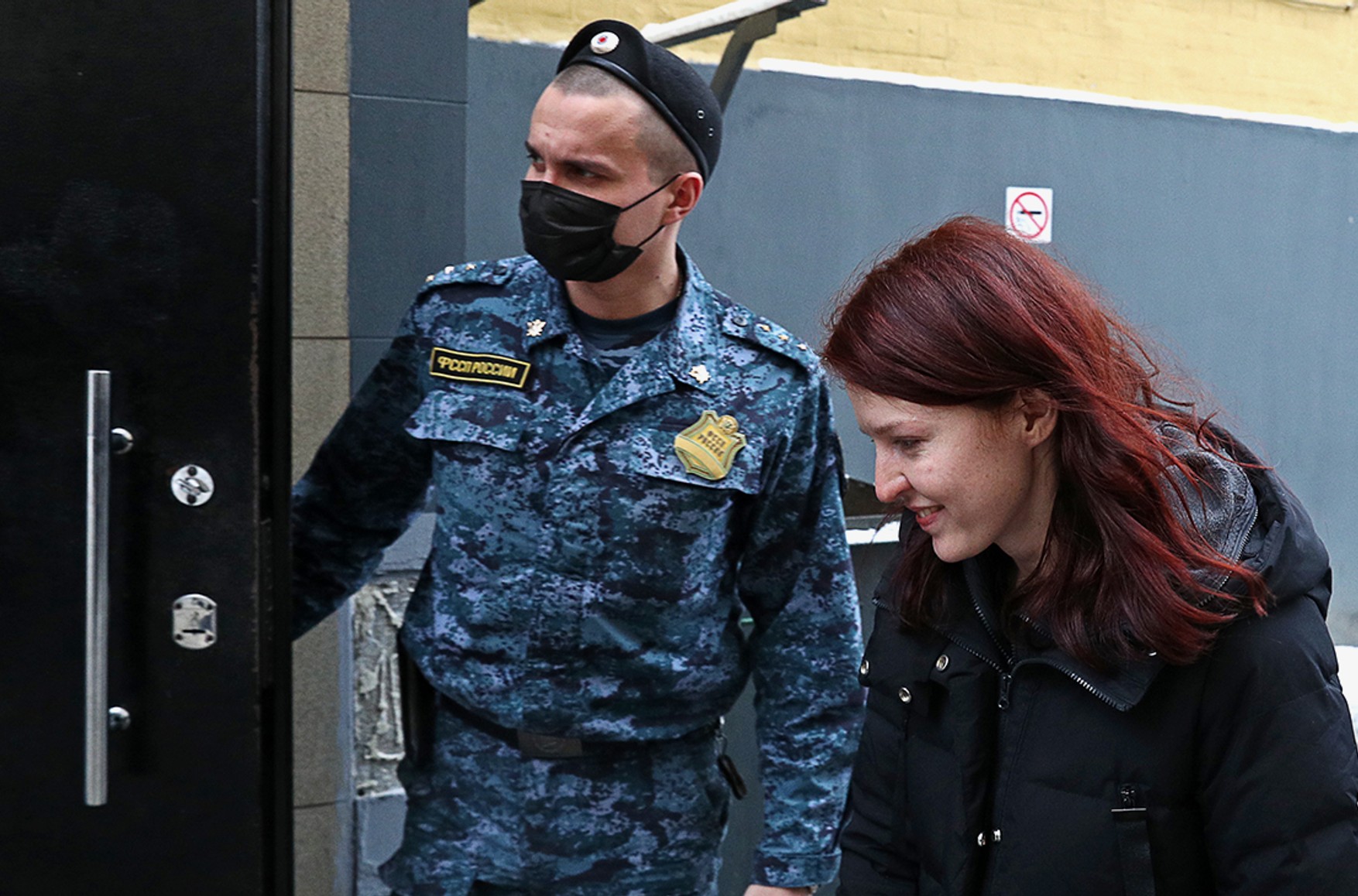 Прес-секретар Навального Кіра Ярмиш, яка відбуває домашній арешт, заарештована на 10 діб