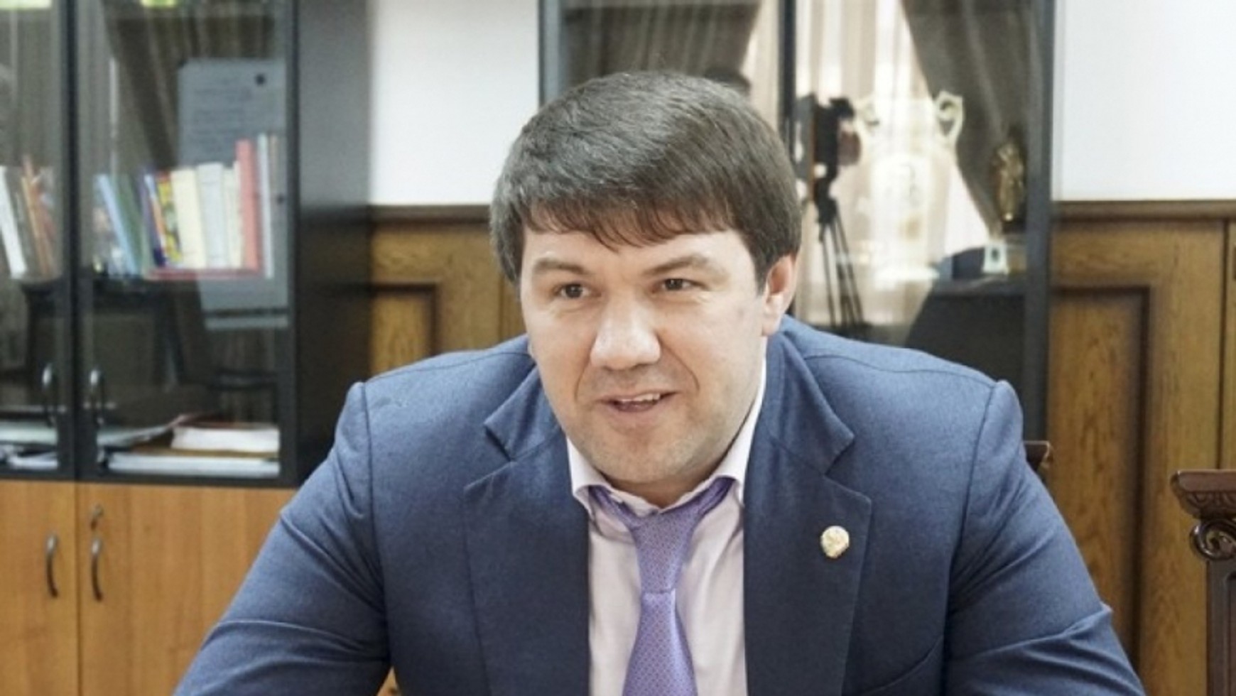 Колишнього міністра праці Дагестану звинуватили в створенні злочинного співтовариства