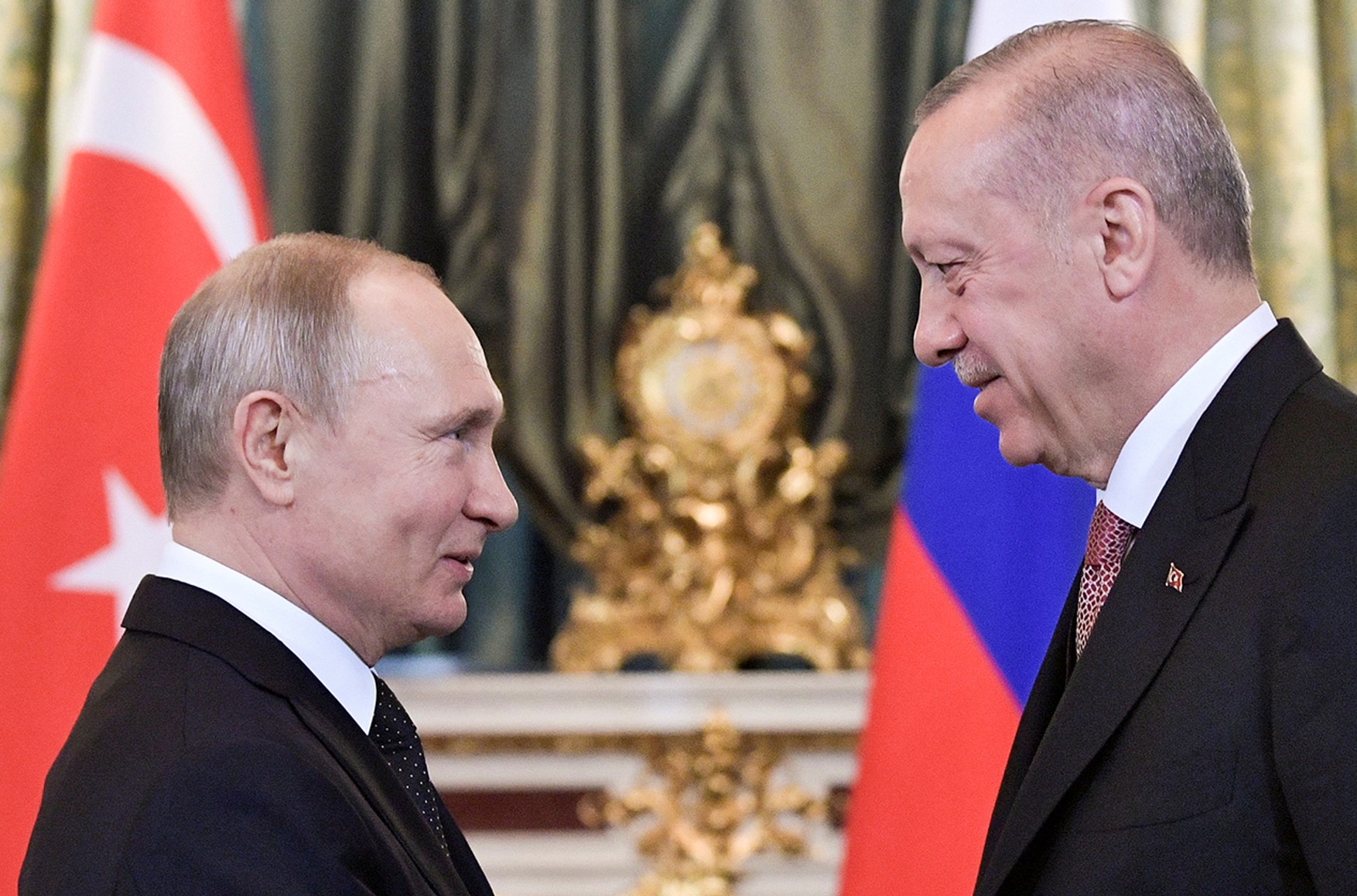 Ще 6 квітня Росія не планувала припиняти авіасполучення з Туреччиною. Все змінилося після заяву Ердогана про Крим