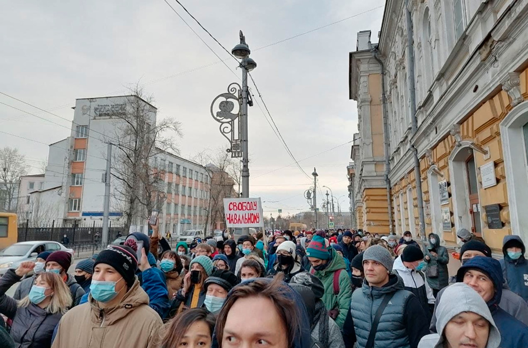 В Іркутську мітинг на підтримку Олексія Навального перейшов в хід