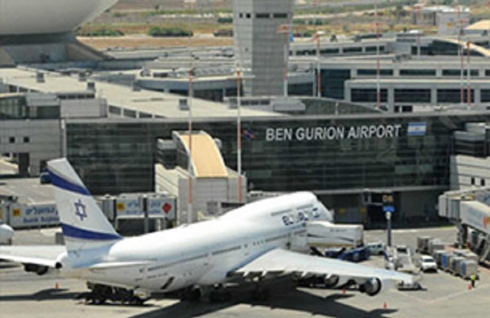 Авіакомпанії скасовують рейси в Тель-Авів