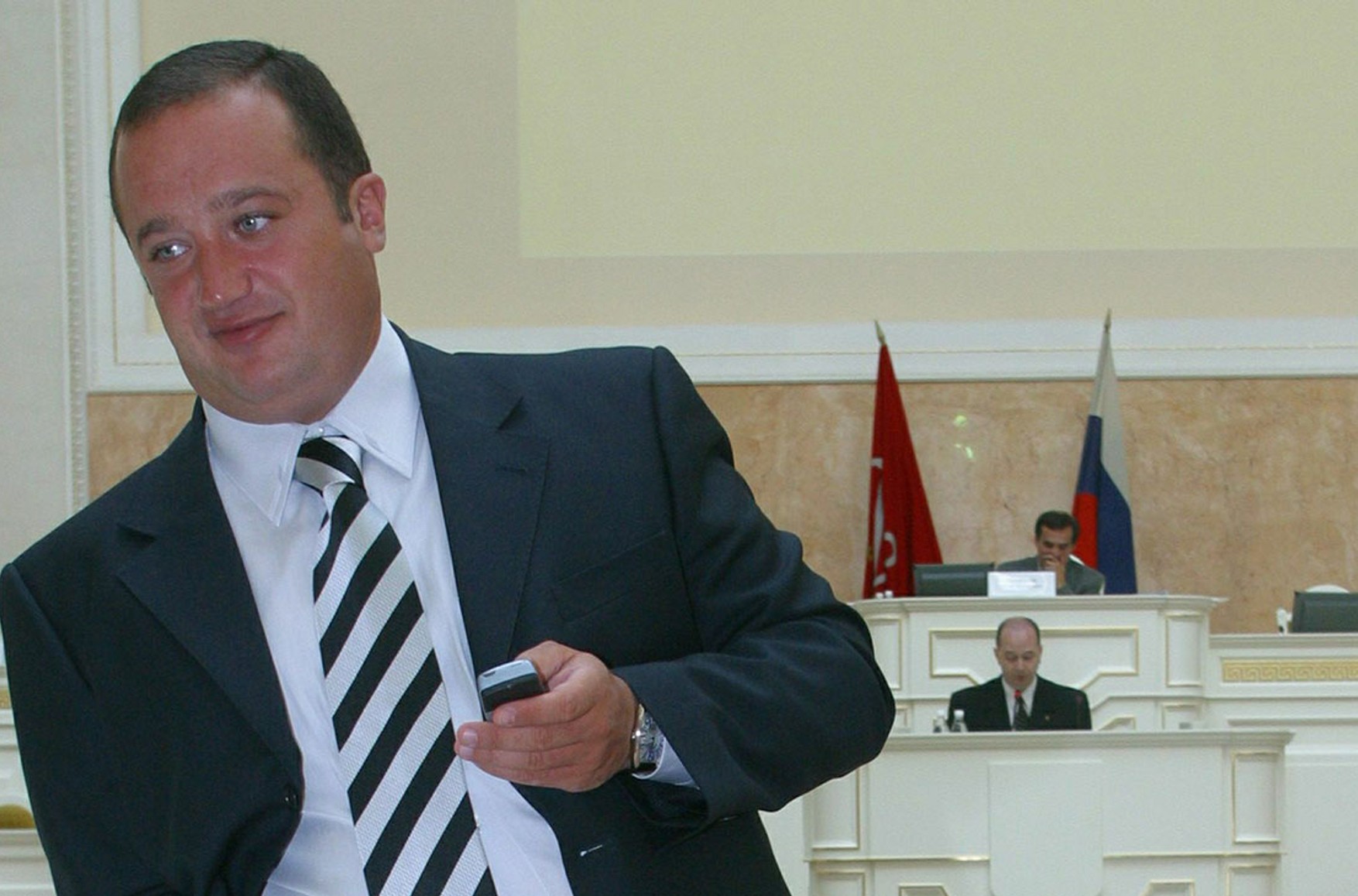 Колишнього депутата Дениса Волчек засудили на 3 роки колонії за шахрайство