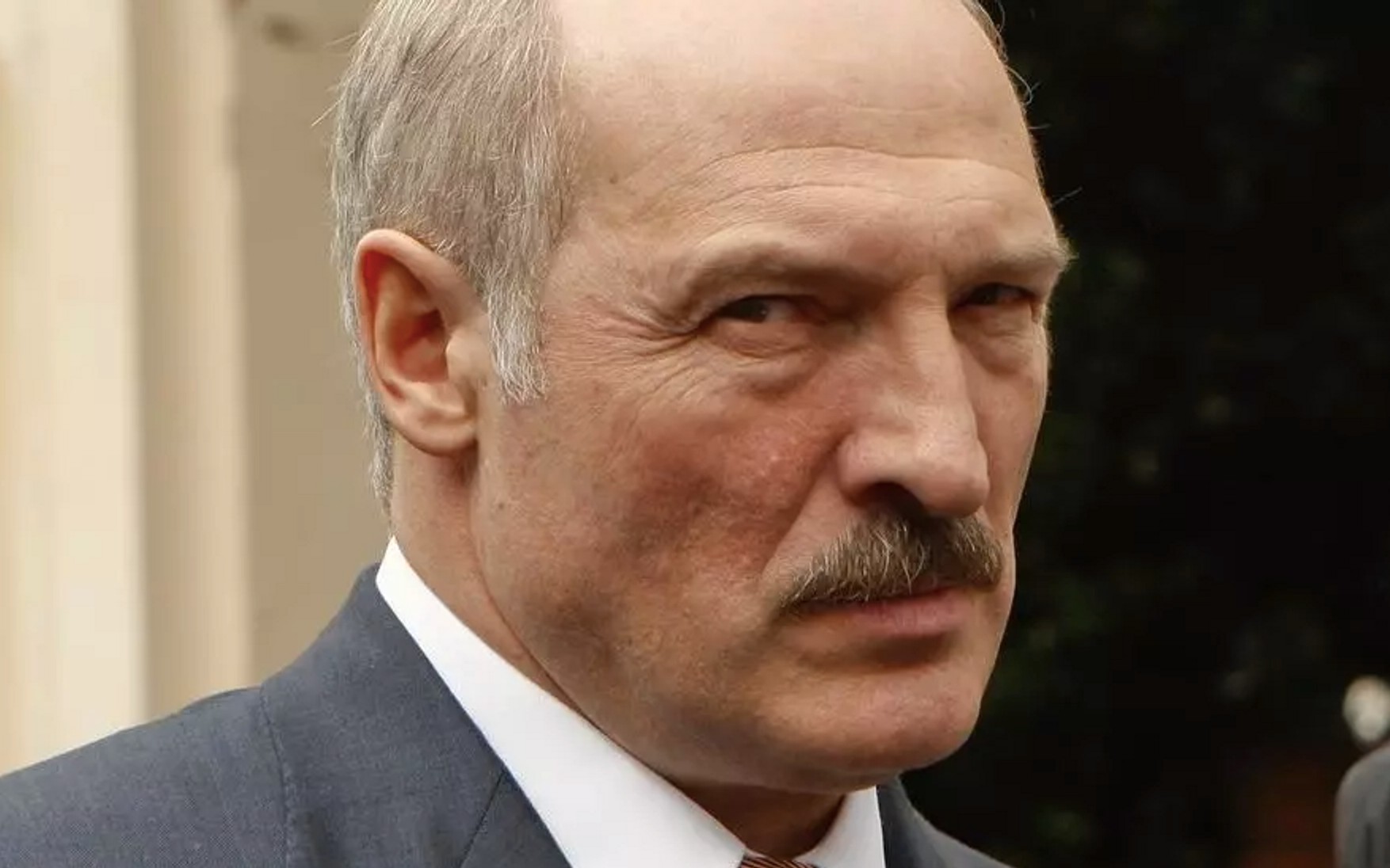 Nexta випустила другу частину розслідування про корупцію Лукашенко, в ньому розповідається про схемах і задіяних в них людей