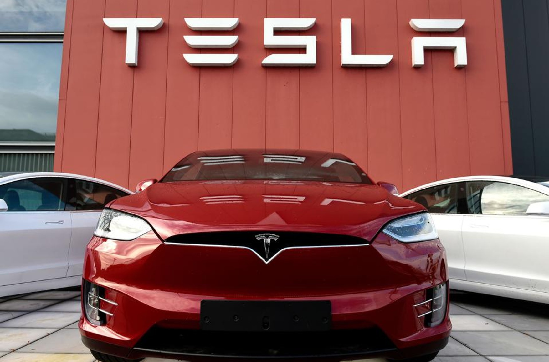 Ілон Маск заявив, що виробництво Tesla незабаром може вийти на російський ринок