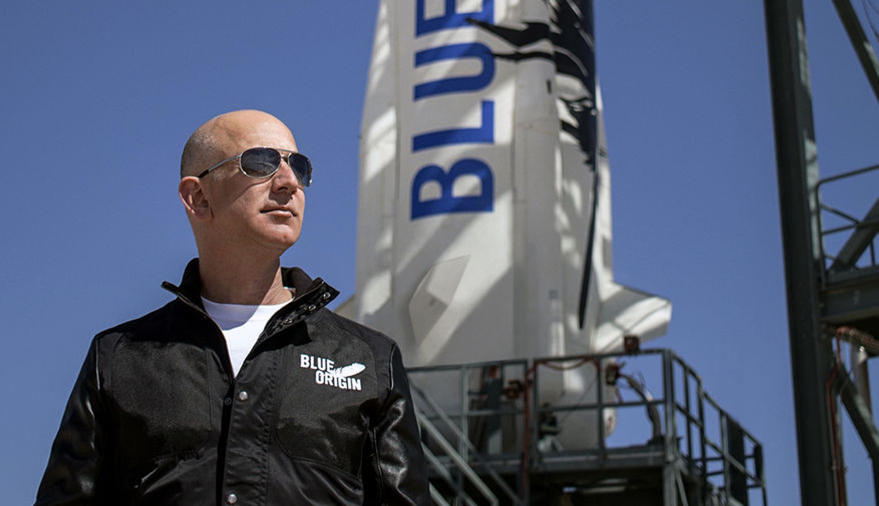 Квиток на політ в космос із засновником Amazon продали за $ 28 млн