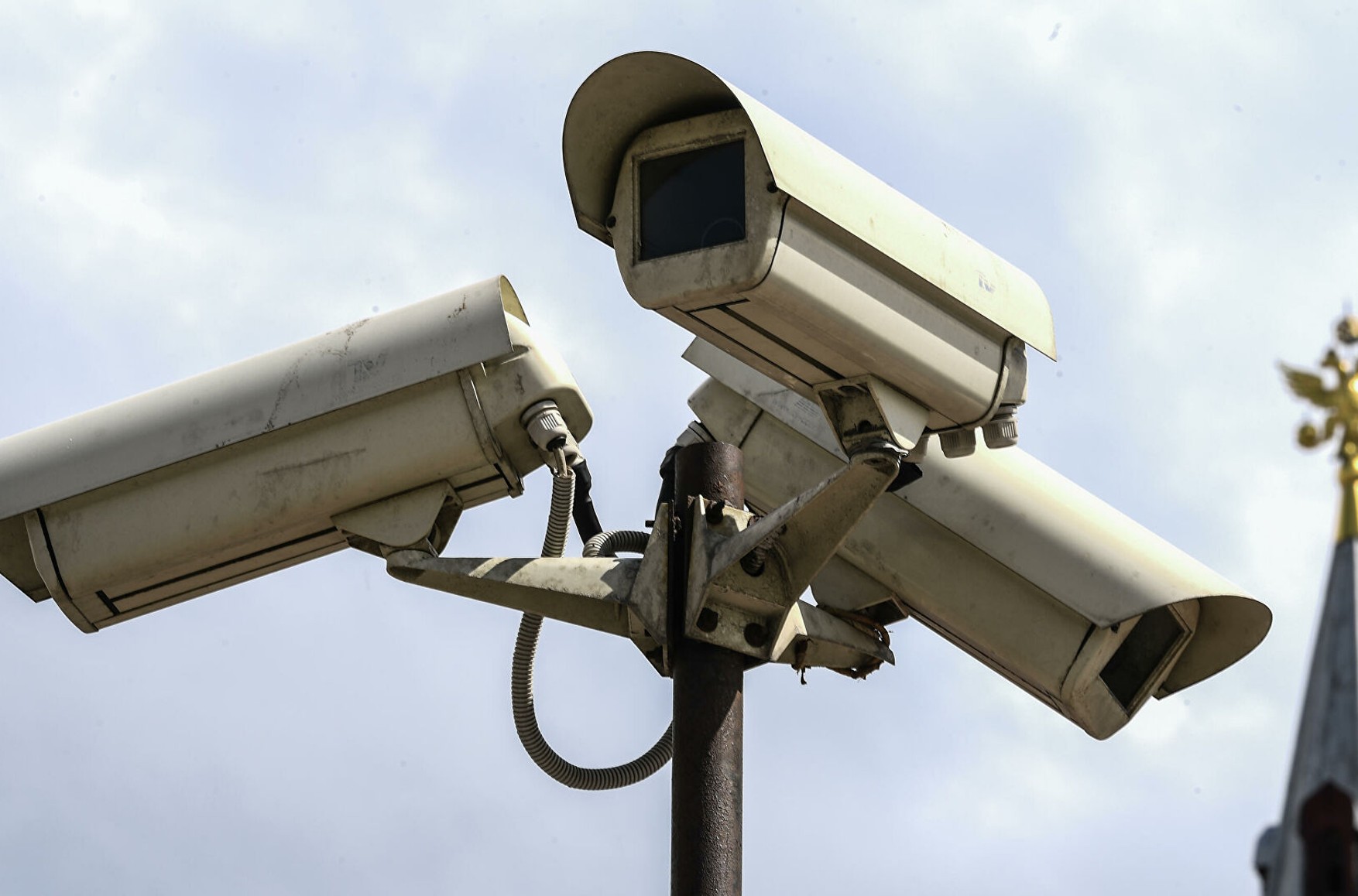 Уряд обговорює створення єдиної системи для аналізу відео зі всіх міських камер в країні - 