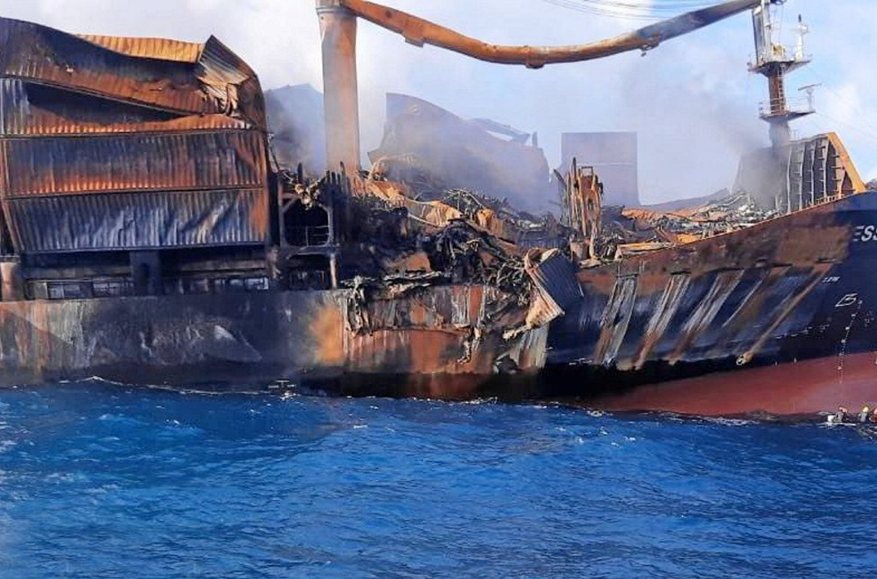 Біля берегів Шрі-Ланки затонуло судно з хімікатами. Це може викликати екологічну катастрофу