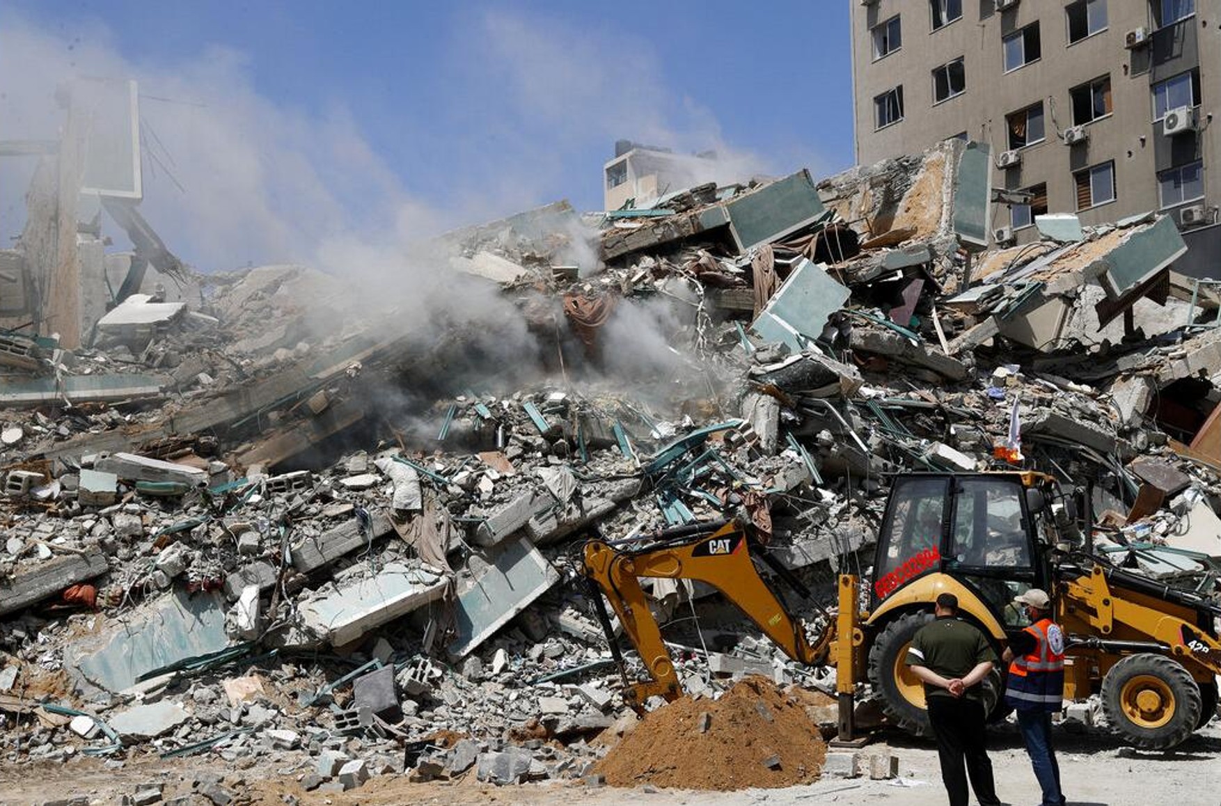 Ізраїль завдав авіаударів по об'єктах ХАМАС в секторі Газа вперше після режиму припинення вогню