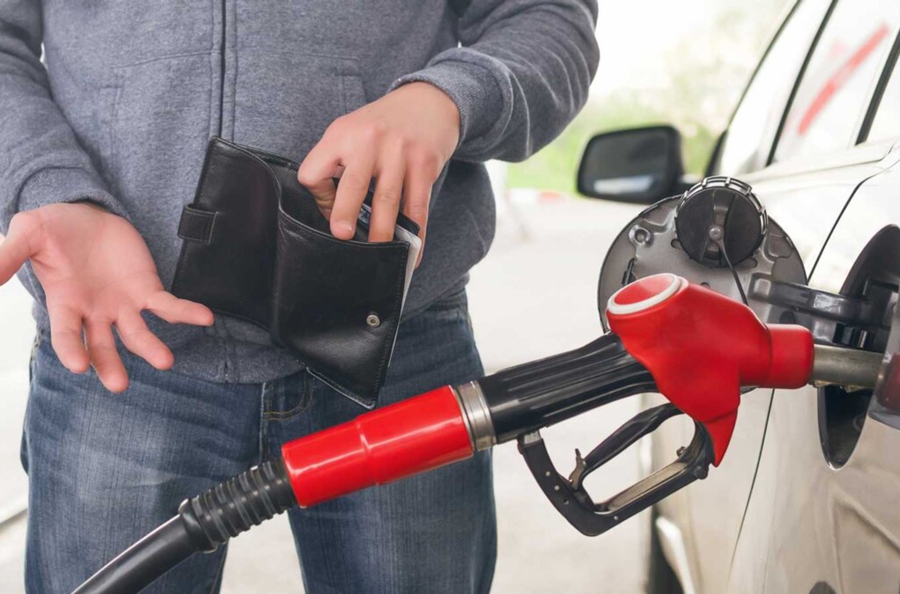 Ціни на бензин минулого тижня різко підскочили