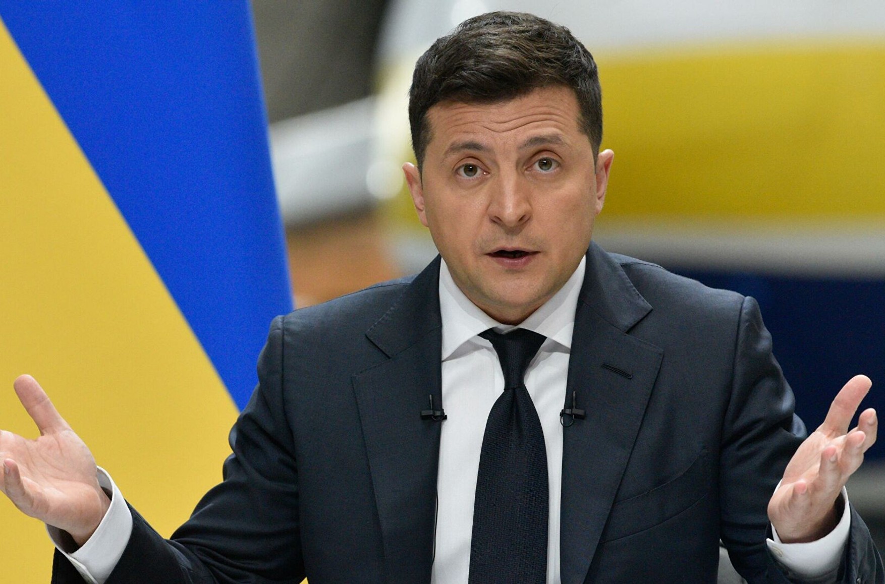 Зеленський допустив референдум щодо розриву зв'язків з Донбасом
