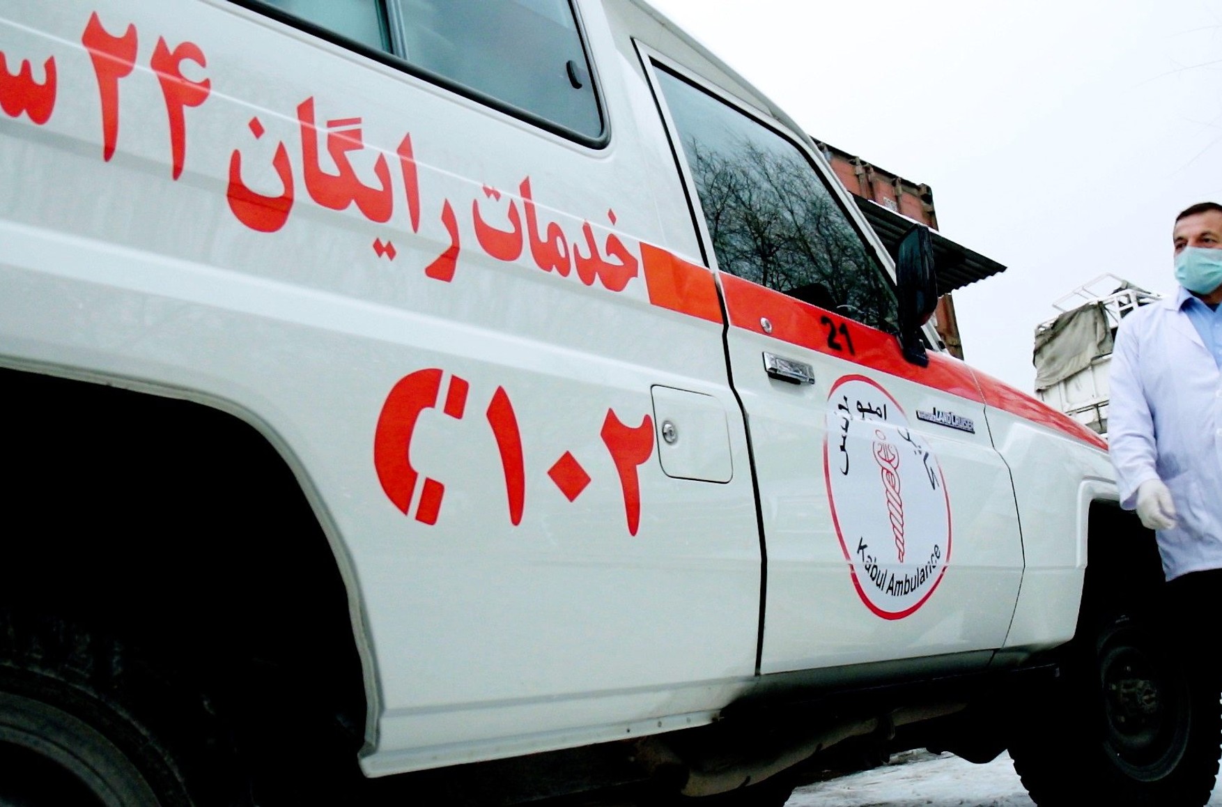 Більше 10 людей загинули в результаті підриву автобуса на півночі Афганістану