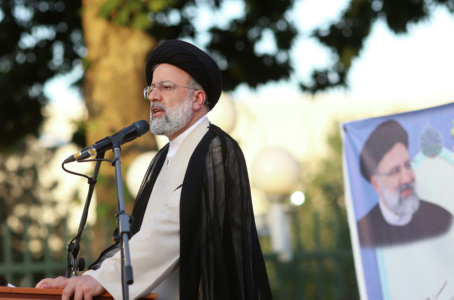 Консерватор Ібрагім Раїса переміг на виборах президента Ірану