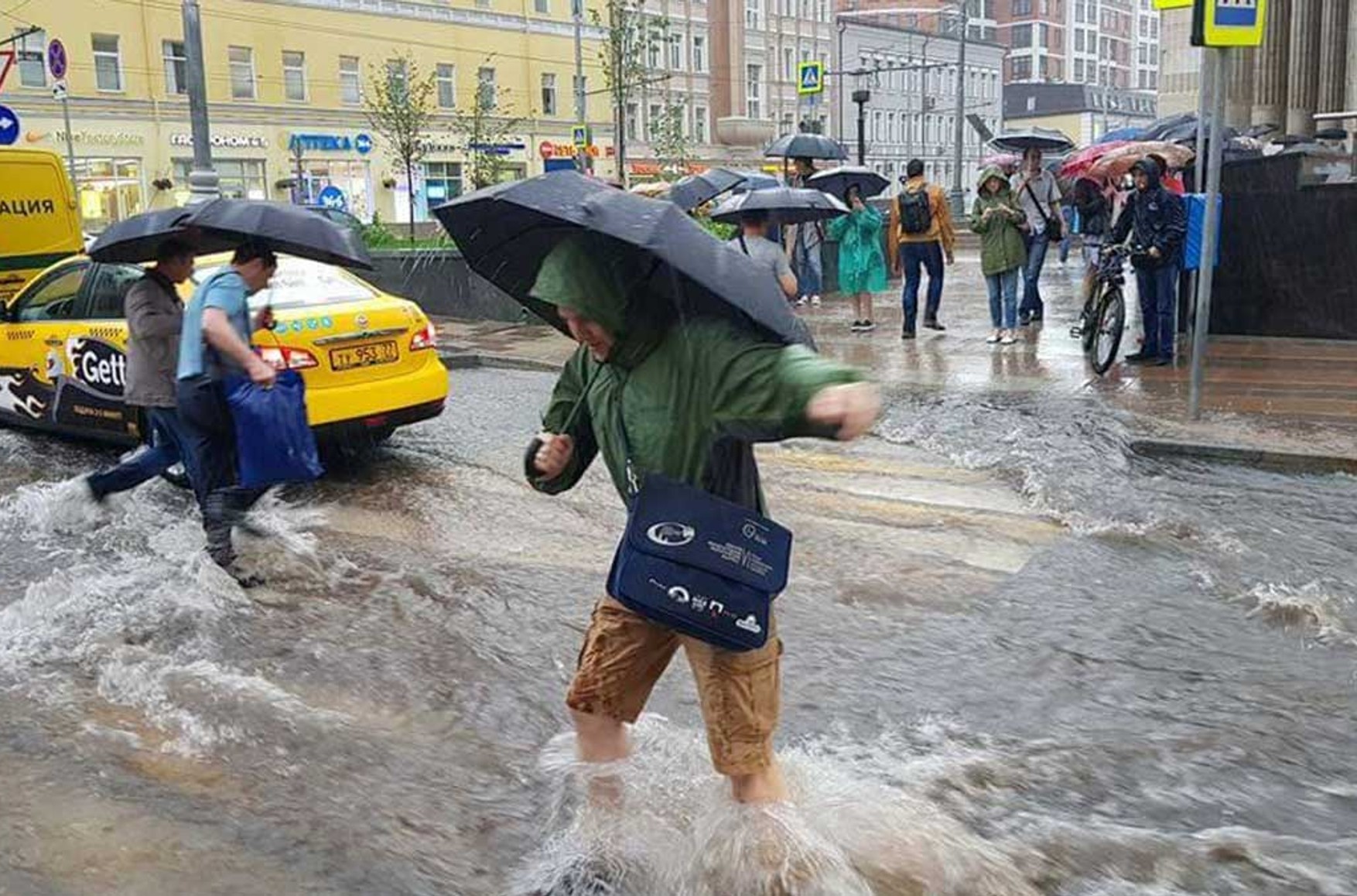 У найближчу добу в Москві прогнозують випадання до третини місячної норми опадів