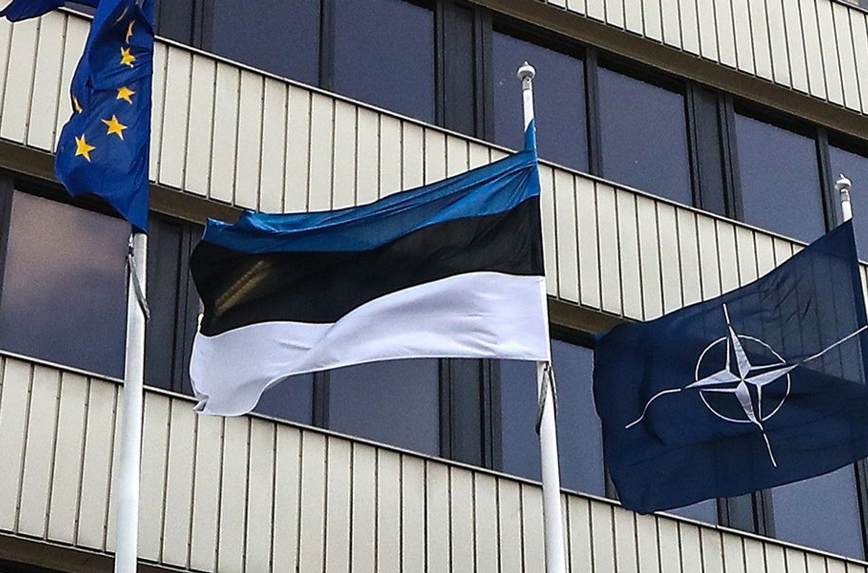 Естонія висилає російського дипломата у відповідь на затримання і видворення естонського консула в Санкт-Петербурзі