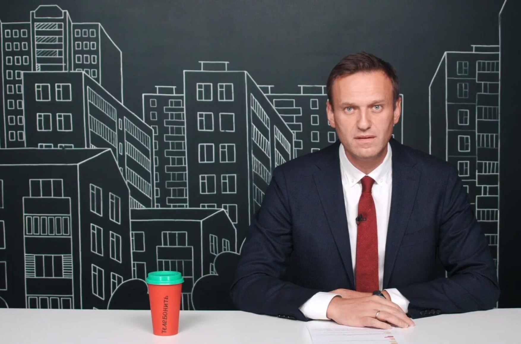 Дзеркало сайту Навального почав працювати за новою посиланням. Раніше його заблокували за допомогою обладнання для ізоляції Рунета