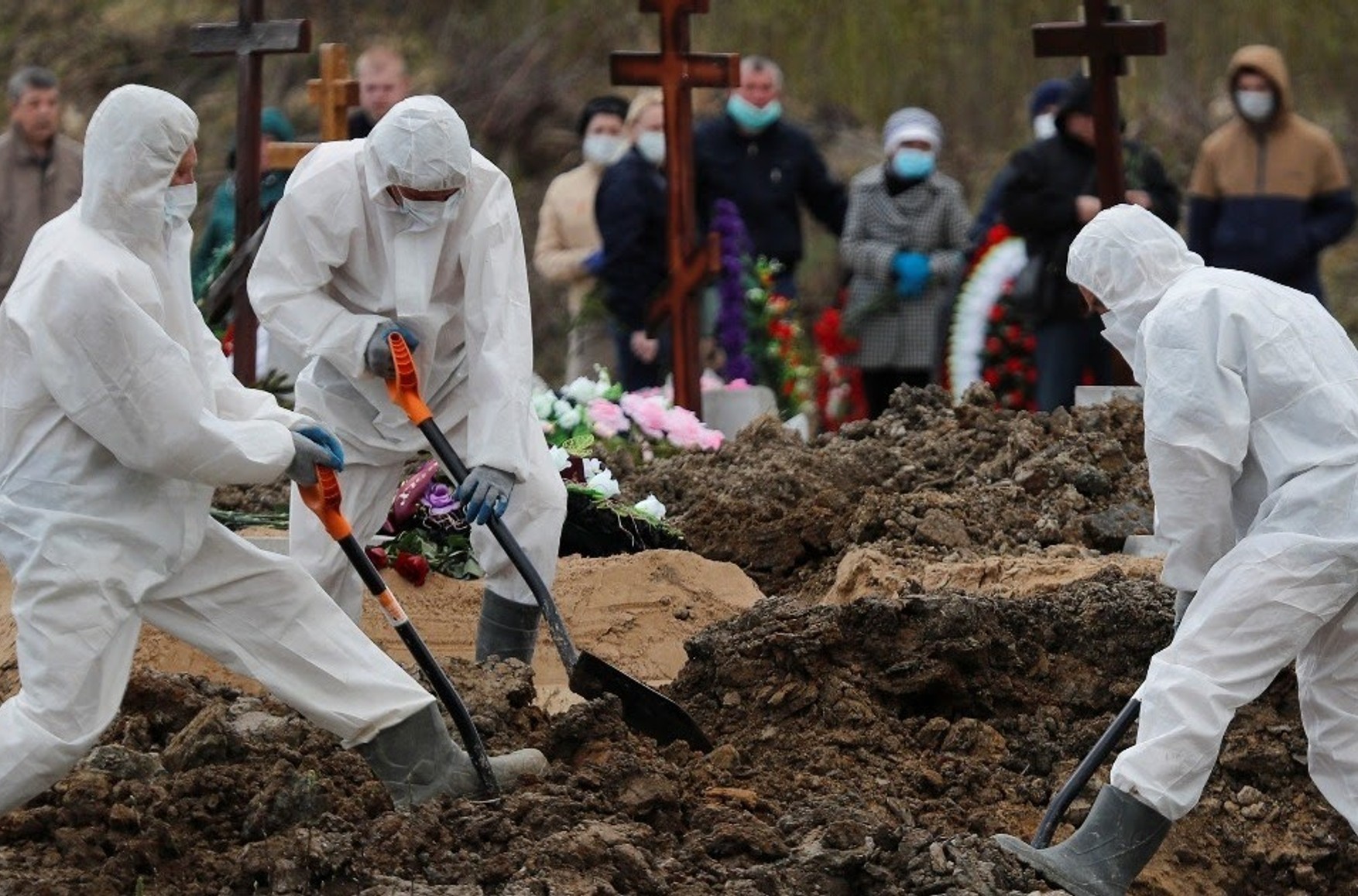 Надлишкова смертність в Росії за час пандемії перевищила 428 тисяч осіб - Reuters