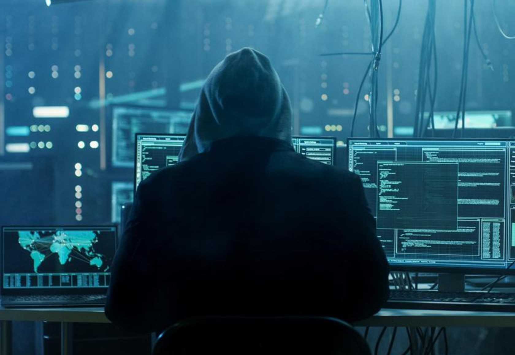 Близько 200 підприємств в США постраждали через кібератаки хакерів, пов'язаних з Росією - Bloomberg