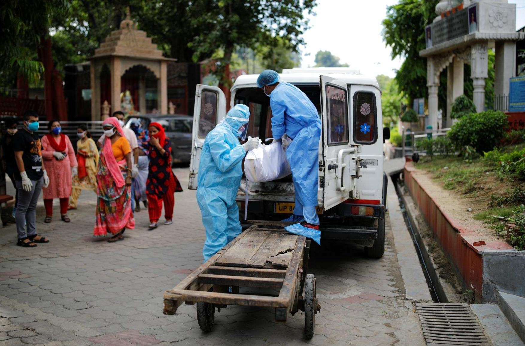 В Індії число жертв пандемії COVID може бути занижена в 10 разів