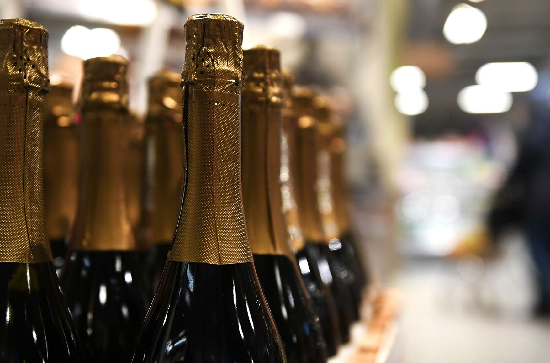 Moët Hennessy відновить поставки шампанського в Росію з маркуванням «ігристе вино»