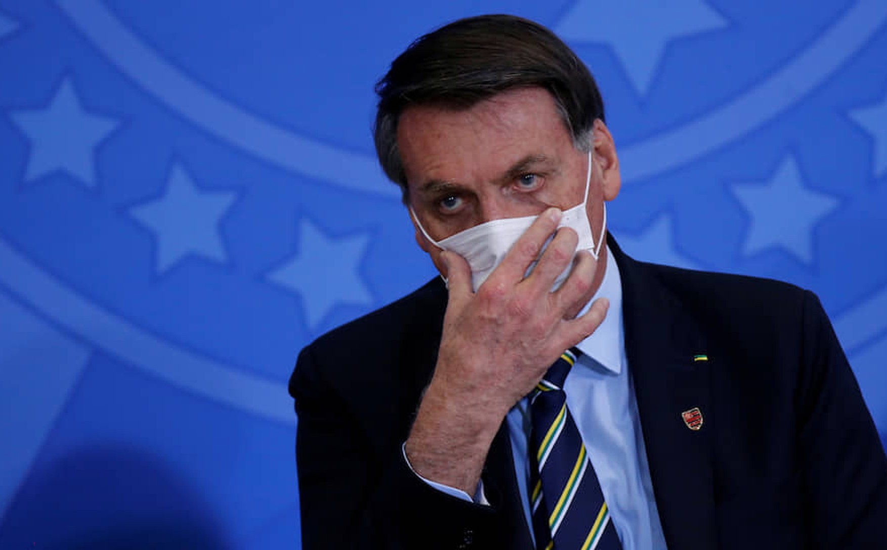 Президента Бразилії госпіталізували через напади гикавки, що тривають протягом 10 днів