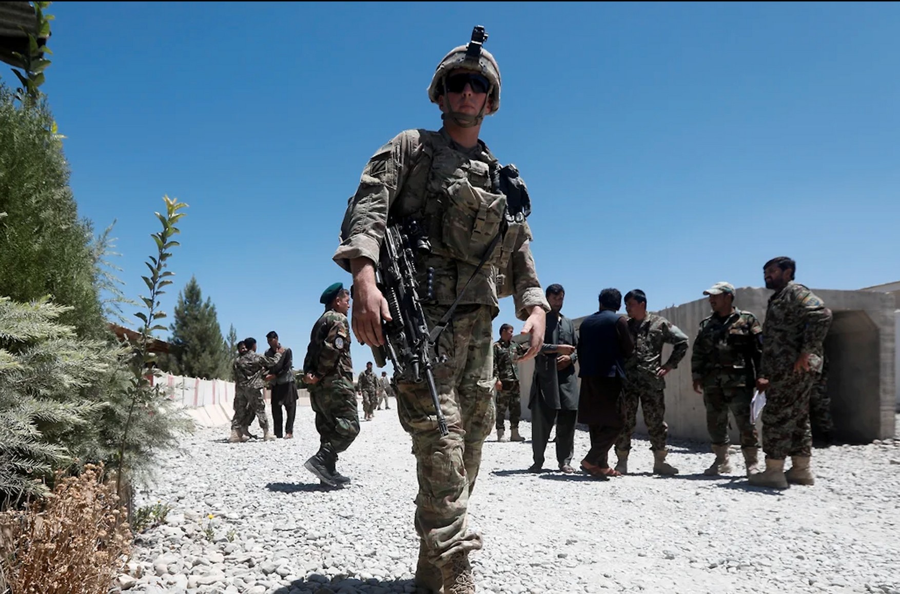 США перекинули в Кабул 3000 морських піхотинців для охорони і евакуації дипломатів